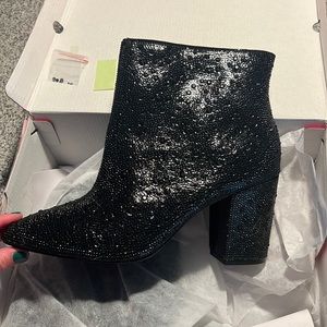 TORRID X BETSY JOHNSON wide Glitter Booties